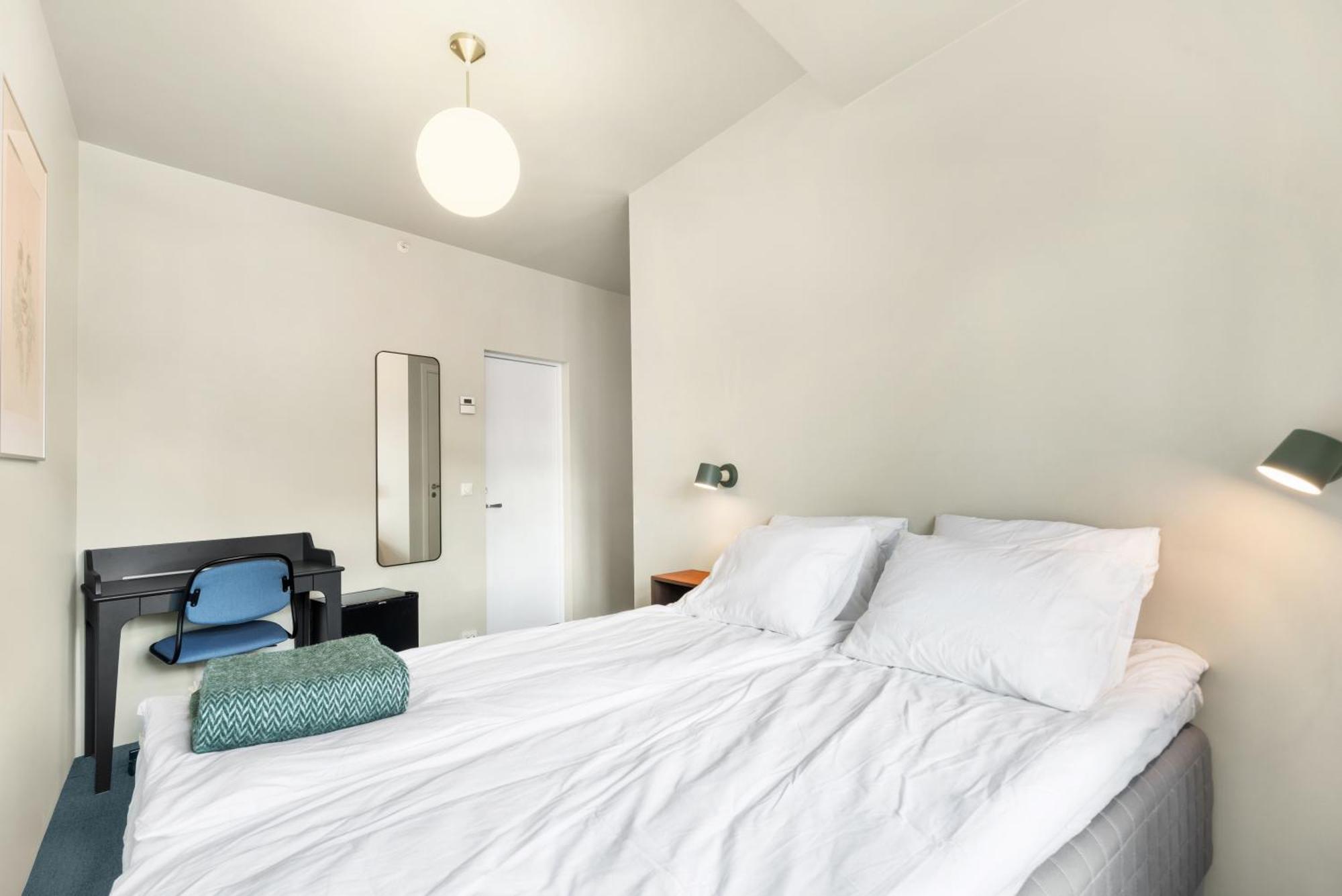 Central Guest House - Bedroom With Private Bathroom Stavanger Rum bild