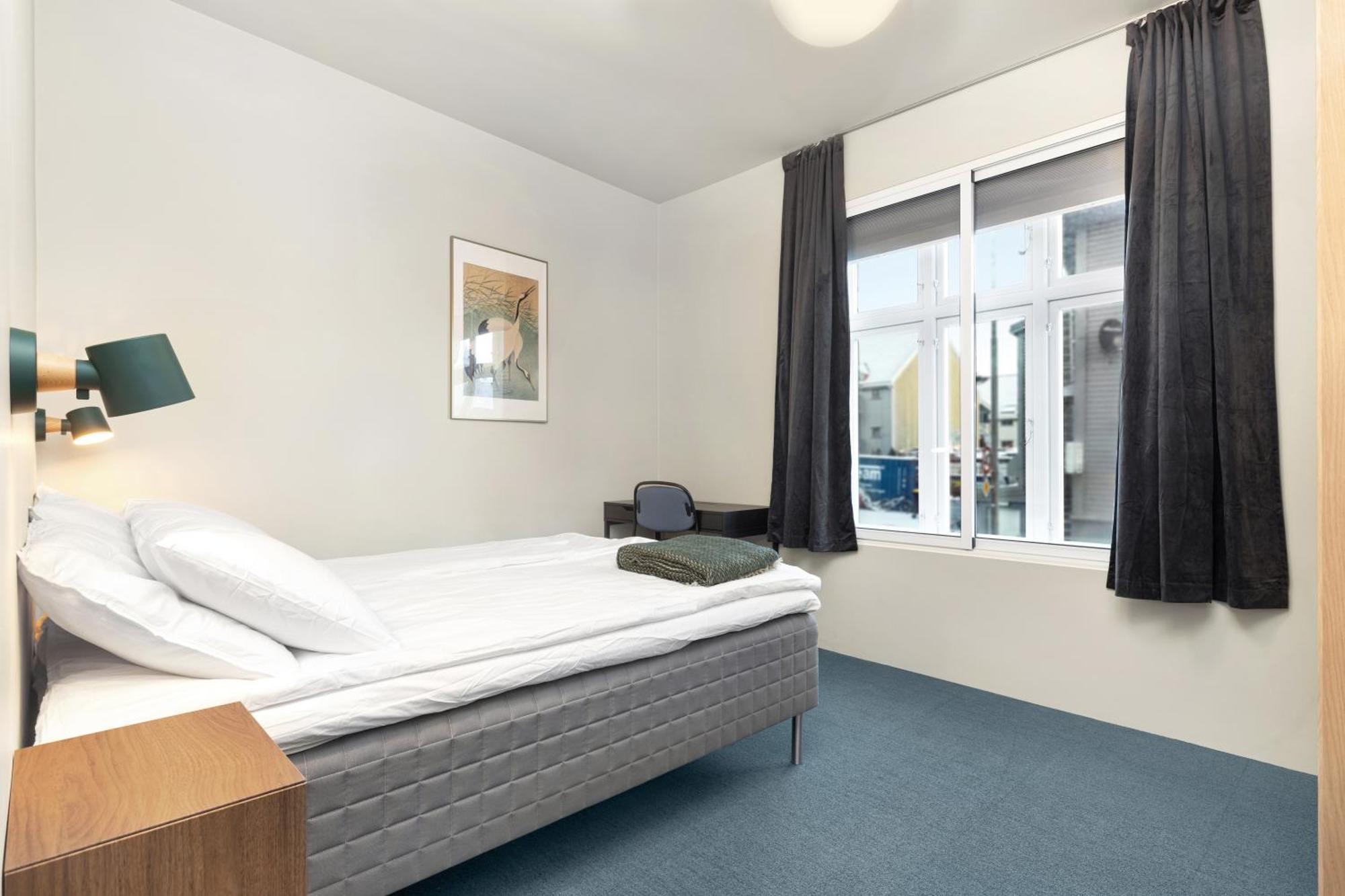 Central Guest House - Bedroom With Private Bathroom Stavanger Rum bild
